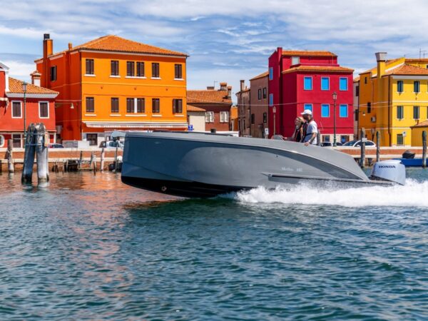 Maxima 680 Sport Lounge