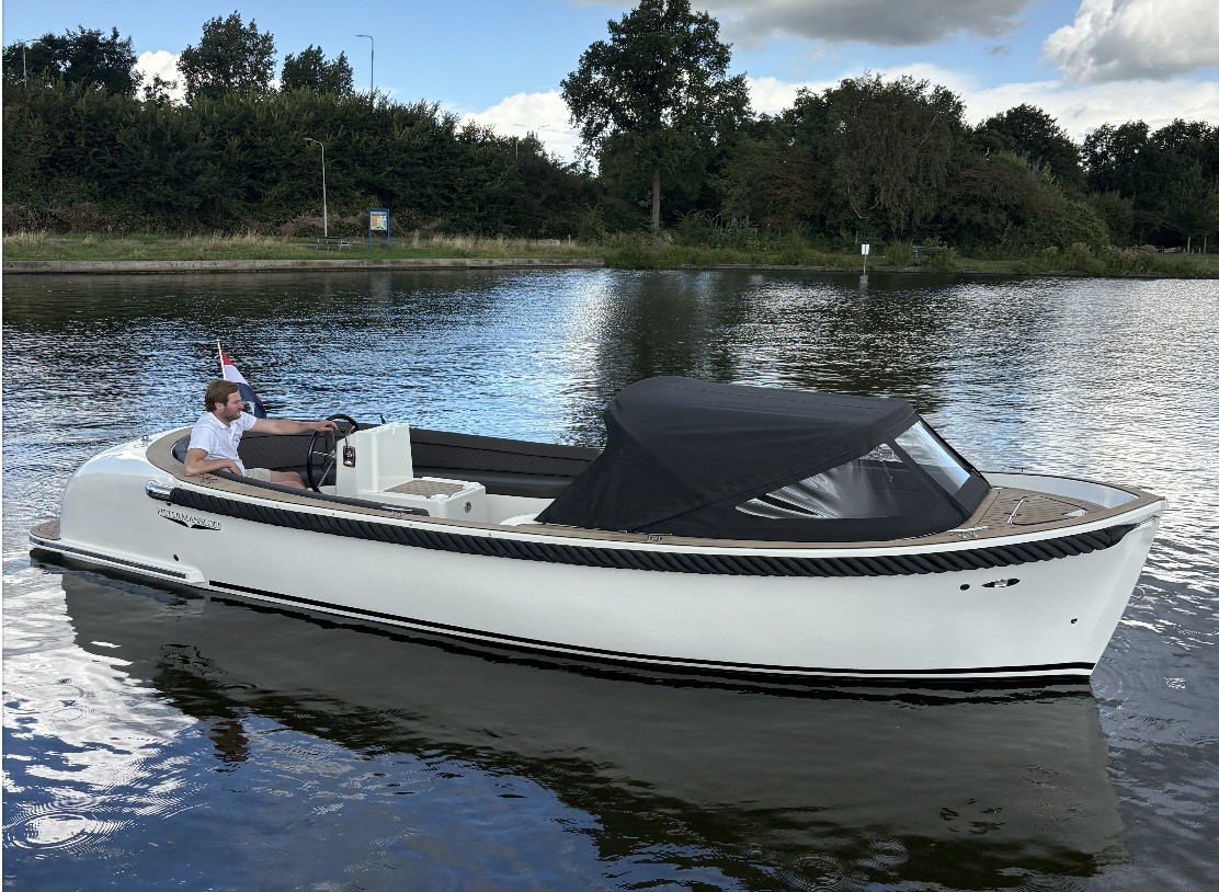 Pieterman 730 Tender