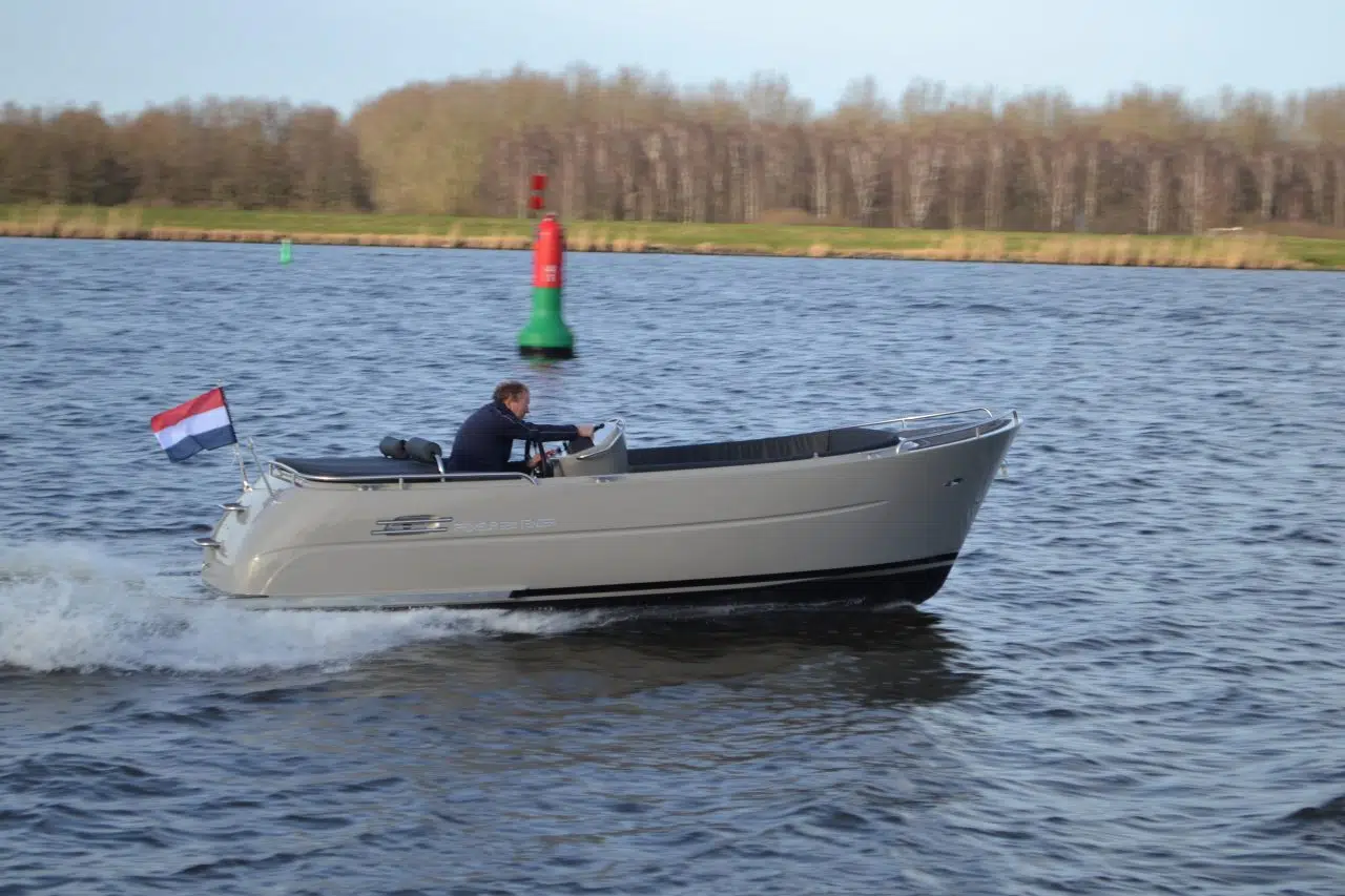 Primeur 620 Tender
