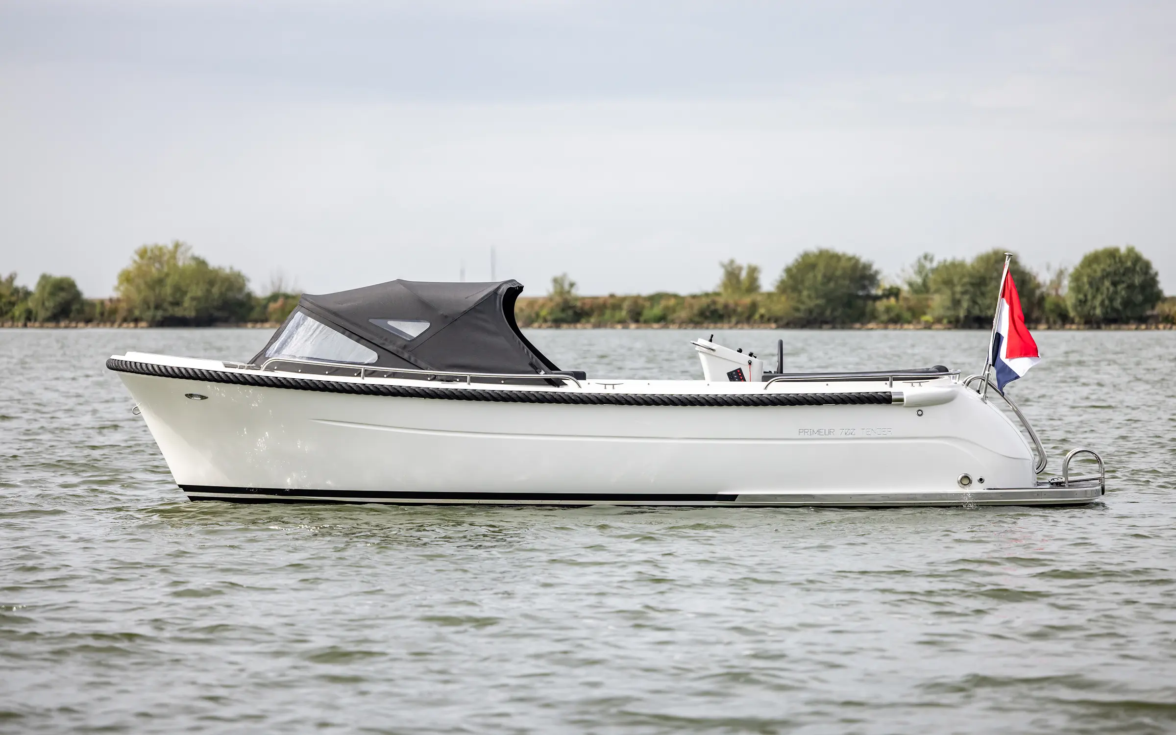 Primeur 700 Tender