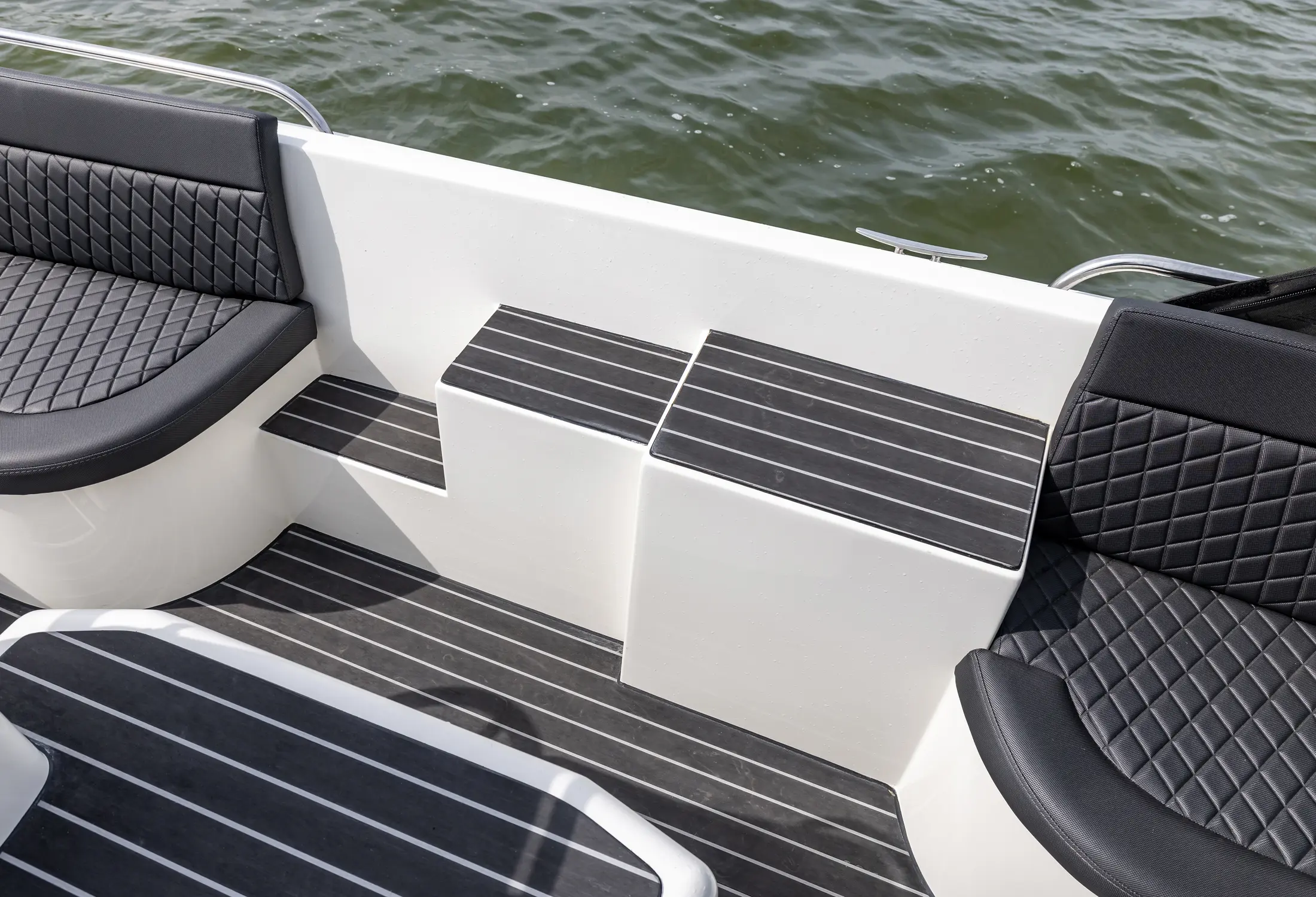 Primeur 700 Tender