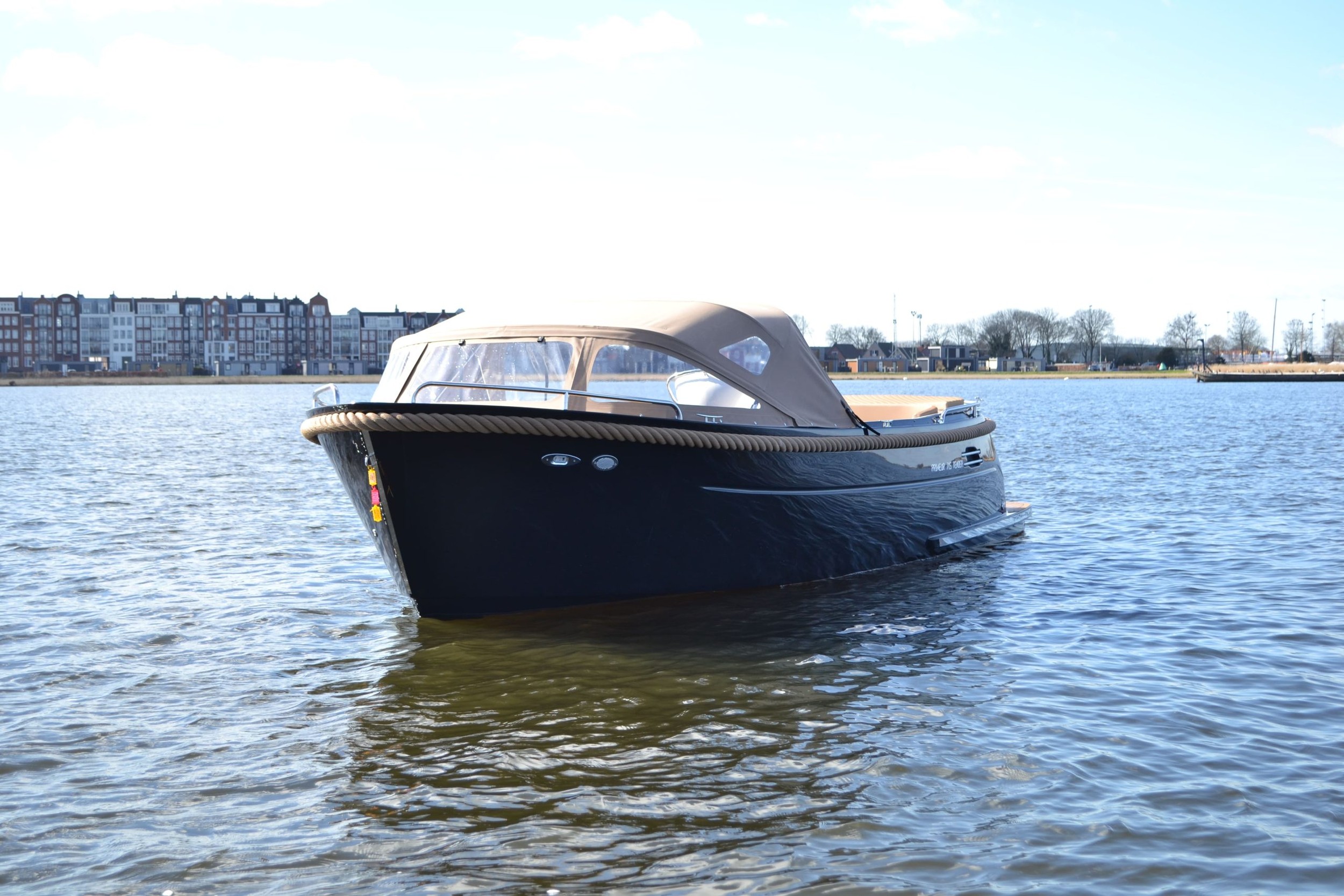 Primeur 715 Tender