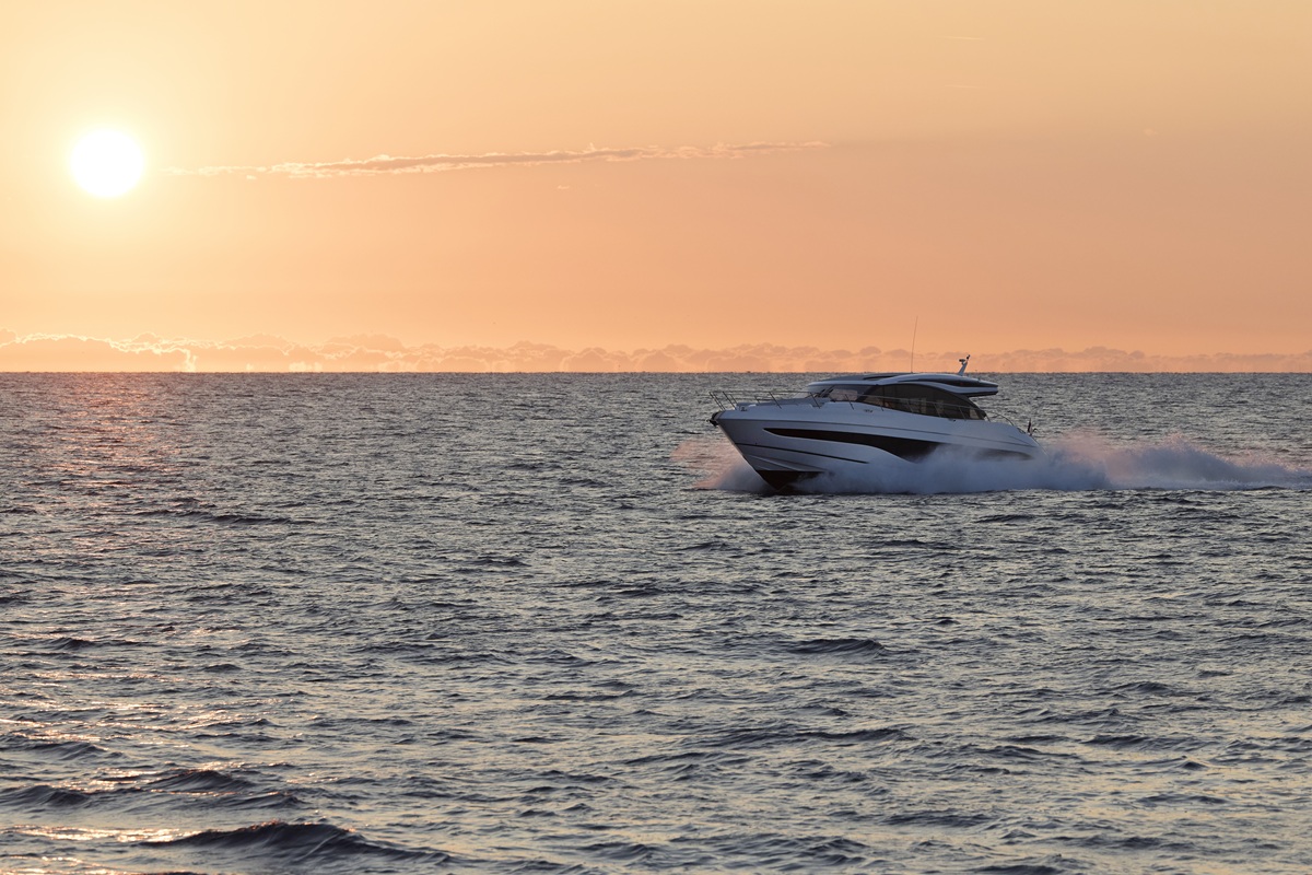 Princess V65