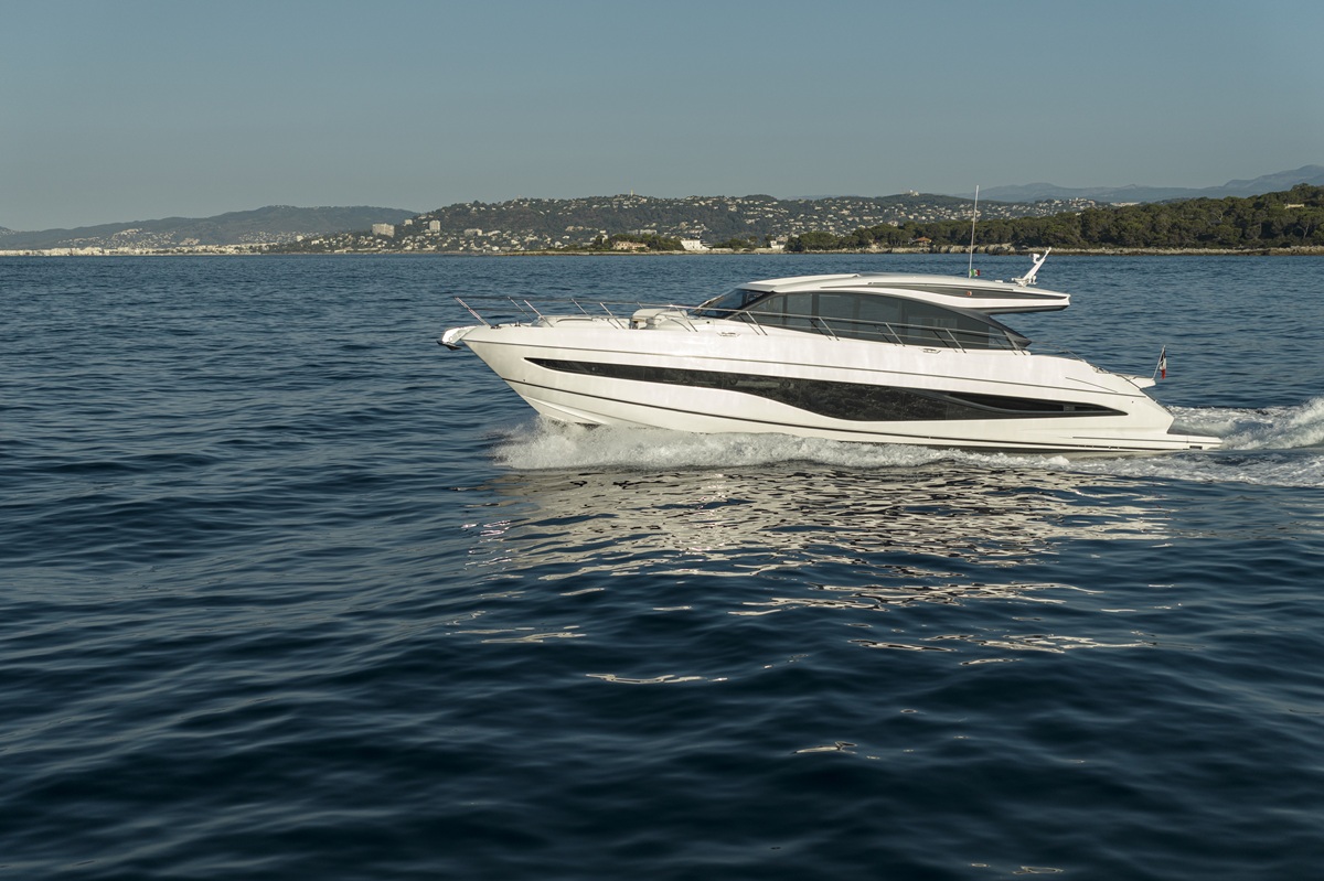 Princess V65