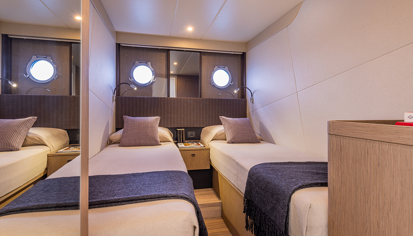 Absolute 56 FLY, hut met twee eenpersoonsbedden