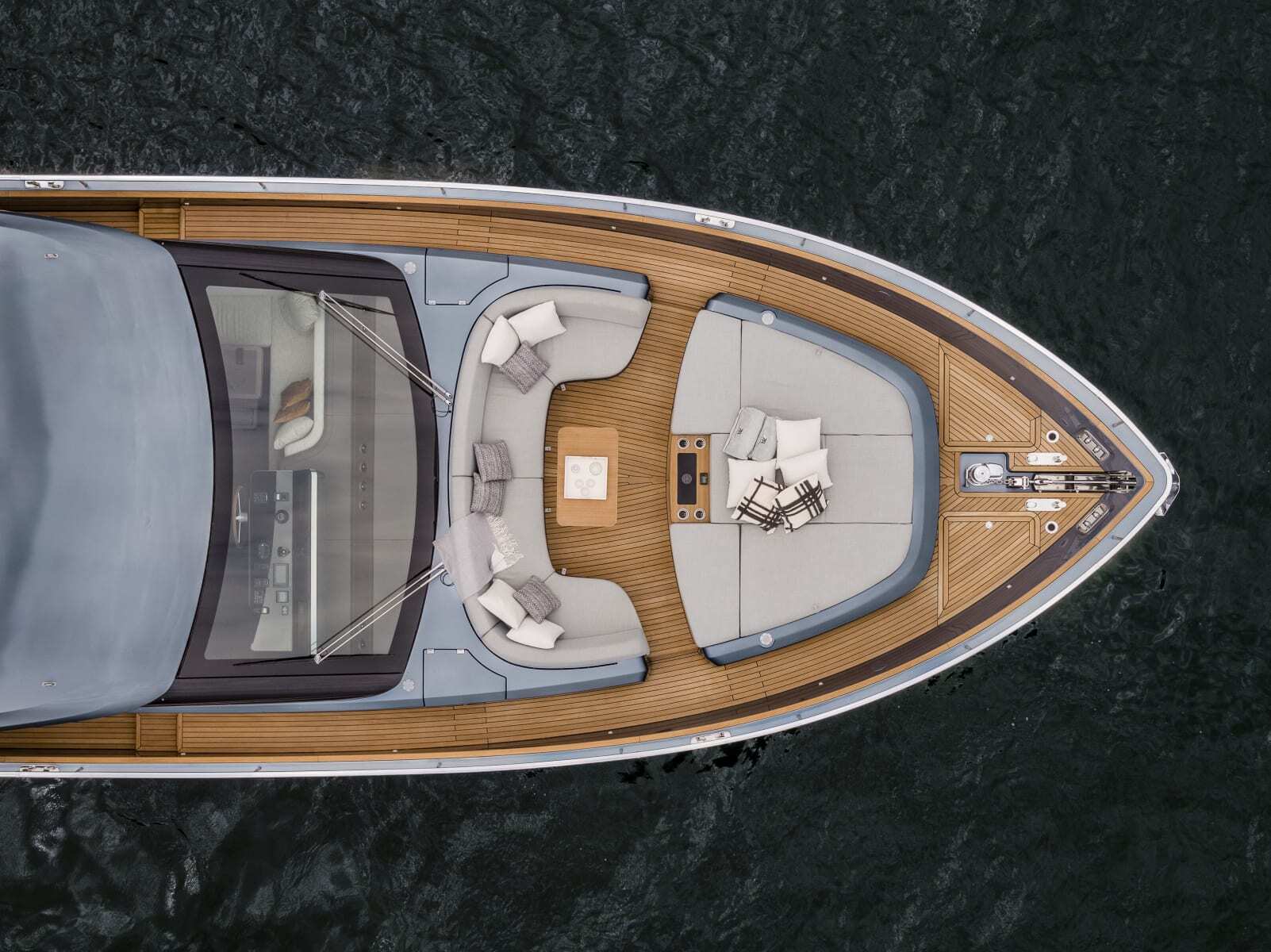 Cranchi Settantotto 78, boot van bovenaf voordek