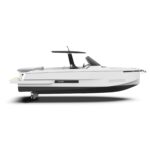 De Antonio D32 Open, witte speedboot zijaanzicht studio