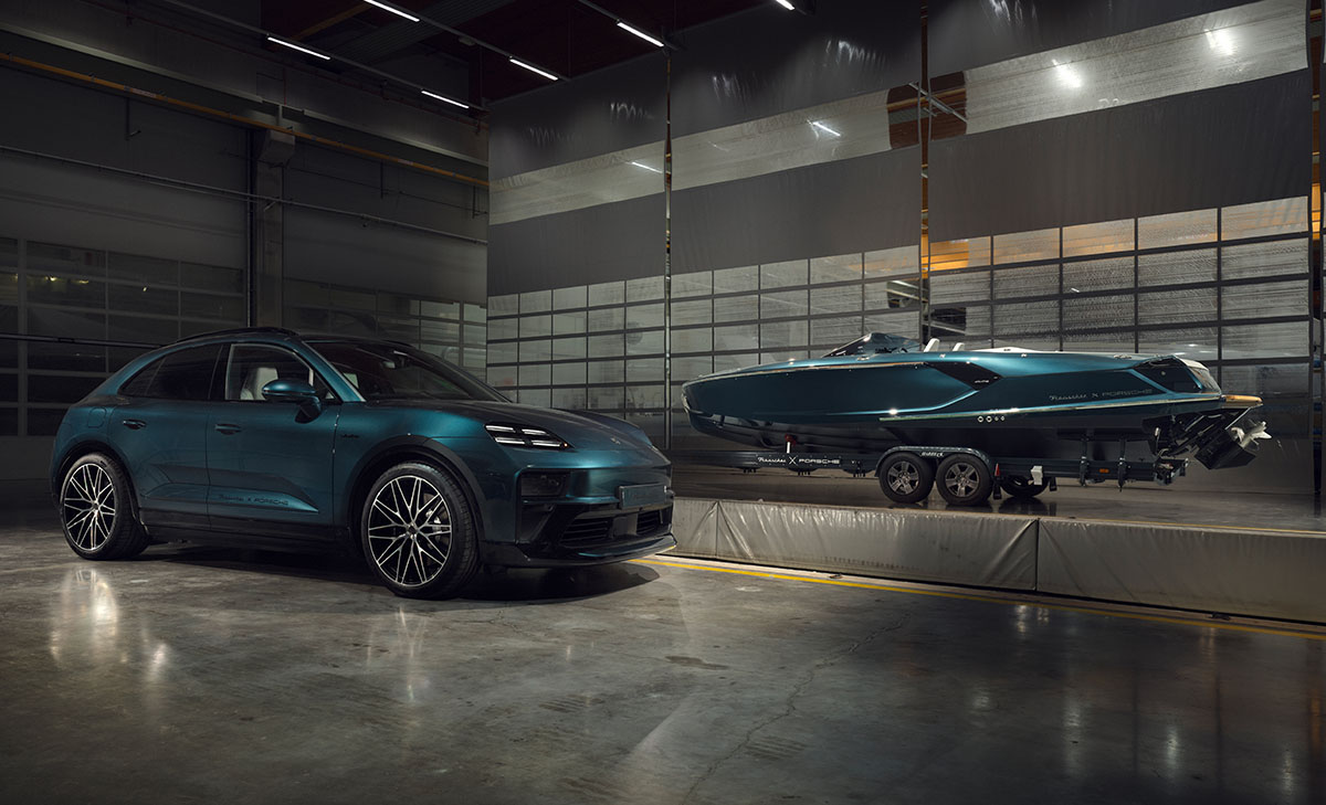 Frauscher x Porsche 790 Spectre, boot op trailer met auto