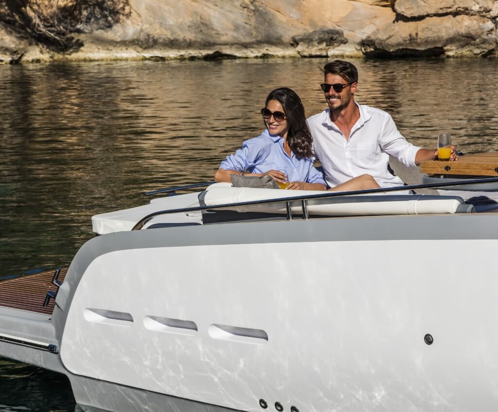 Invictus GT370, koppel op boot ontspant