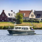 Linssen Grand Sturdy 35.1 Sedan, boot varend op water
