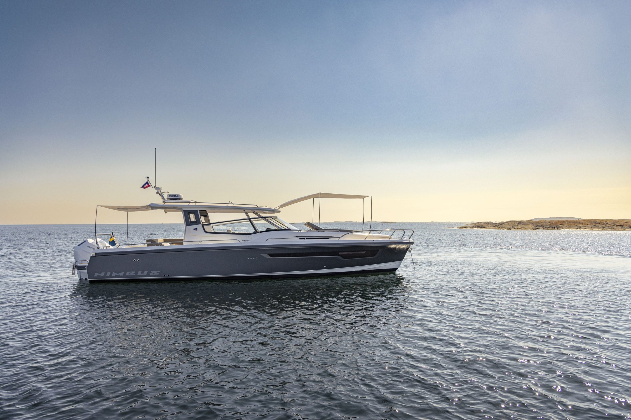 Nimbus Weekender 11 (W11), boot varend op zee