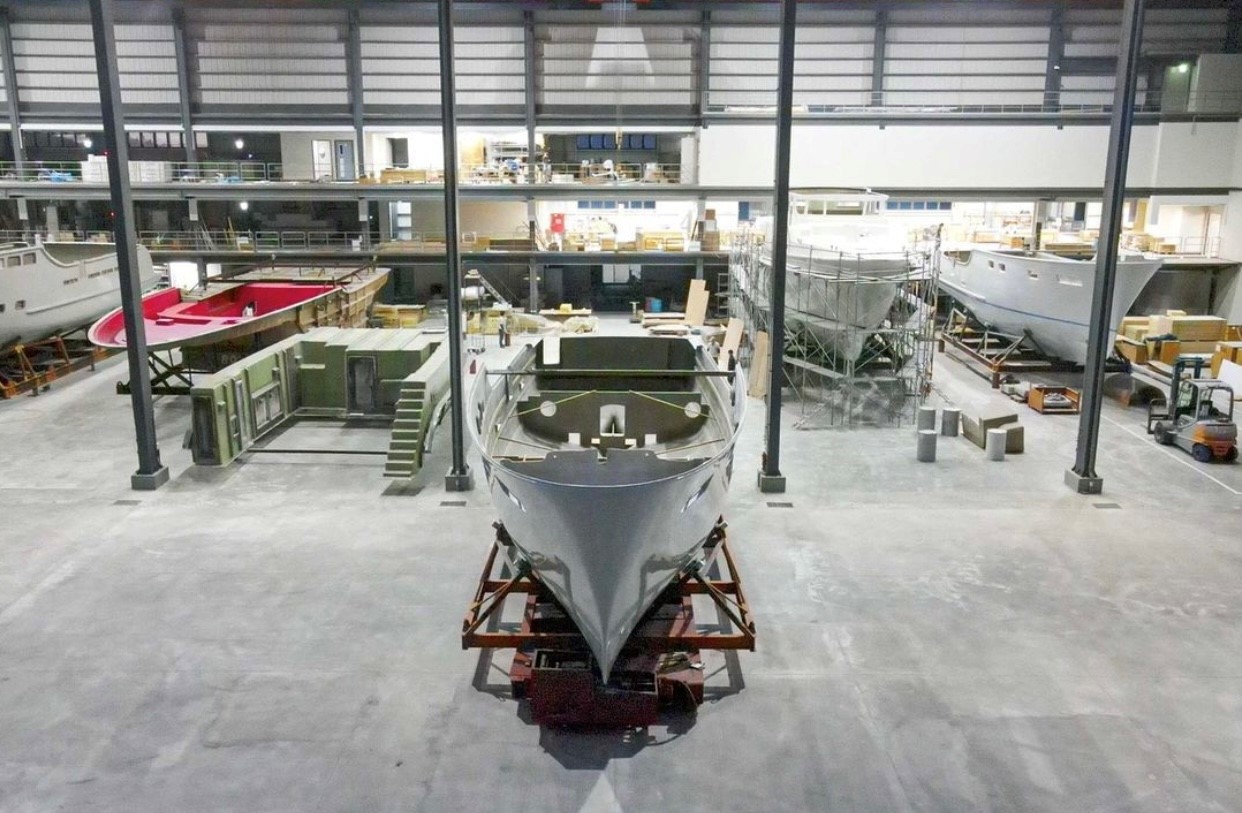 Nordhavn 625, jachtbouw scheepswerf met meerdere boten