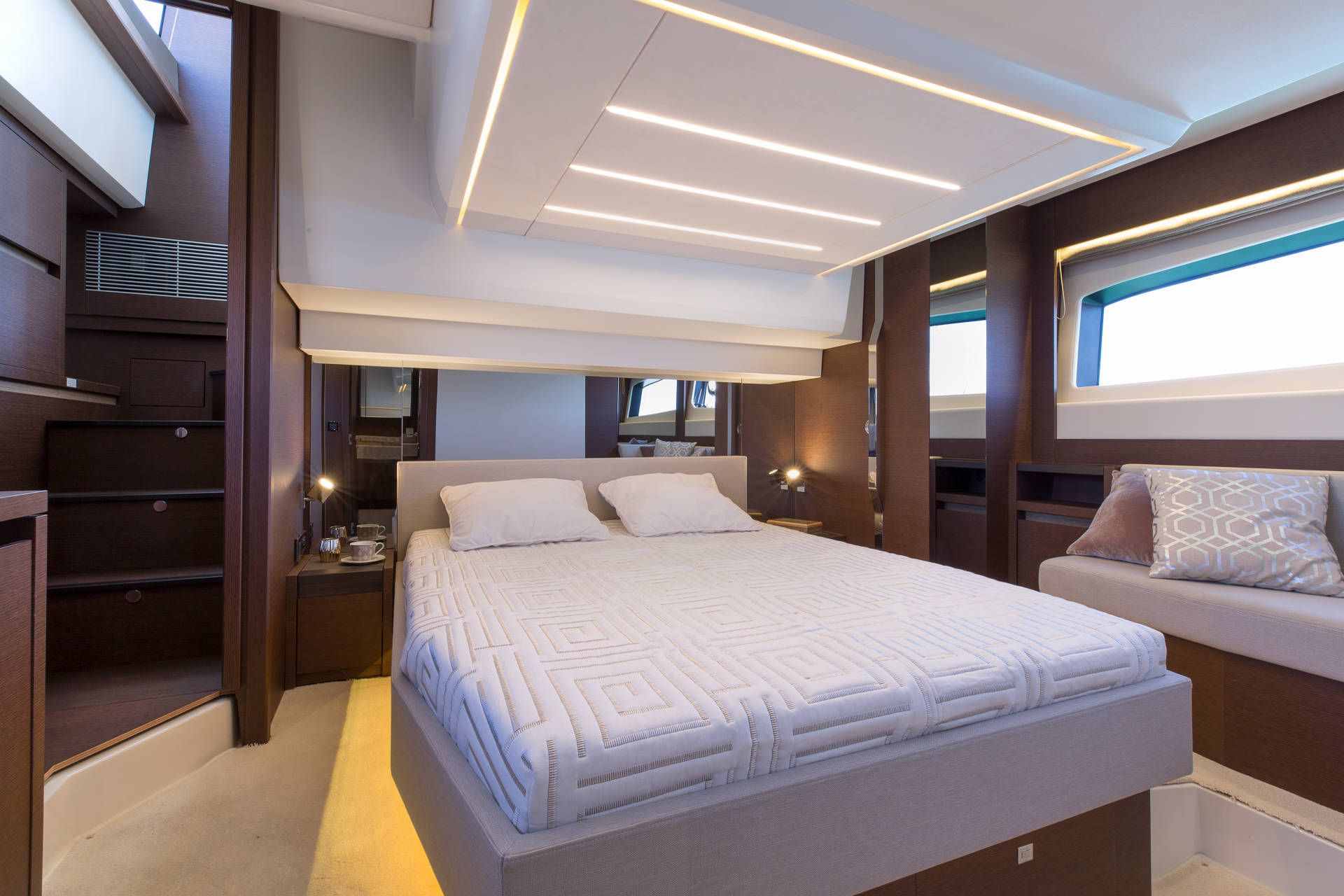 Prestige 520, slaapkamer met tweepersoonsbed
