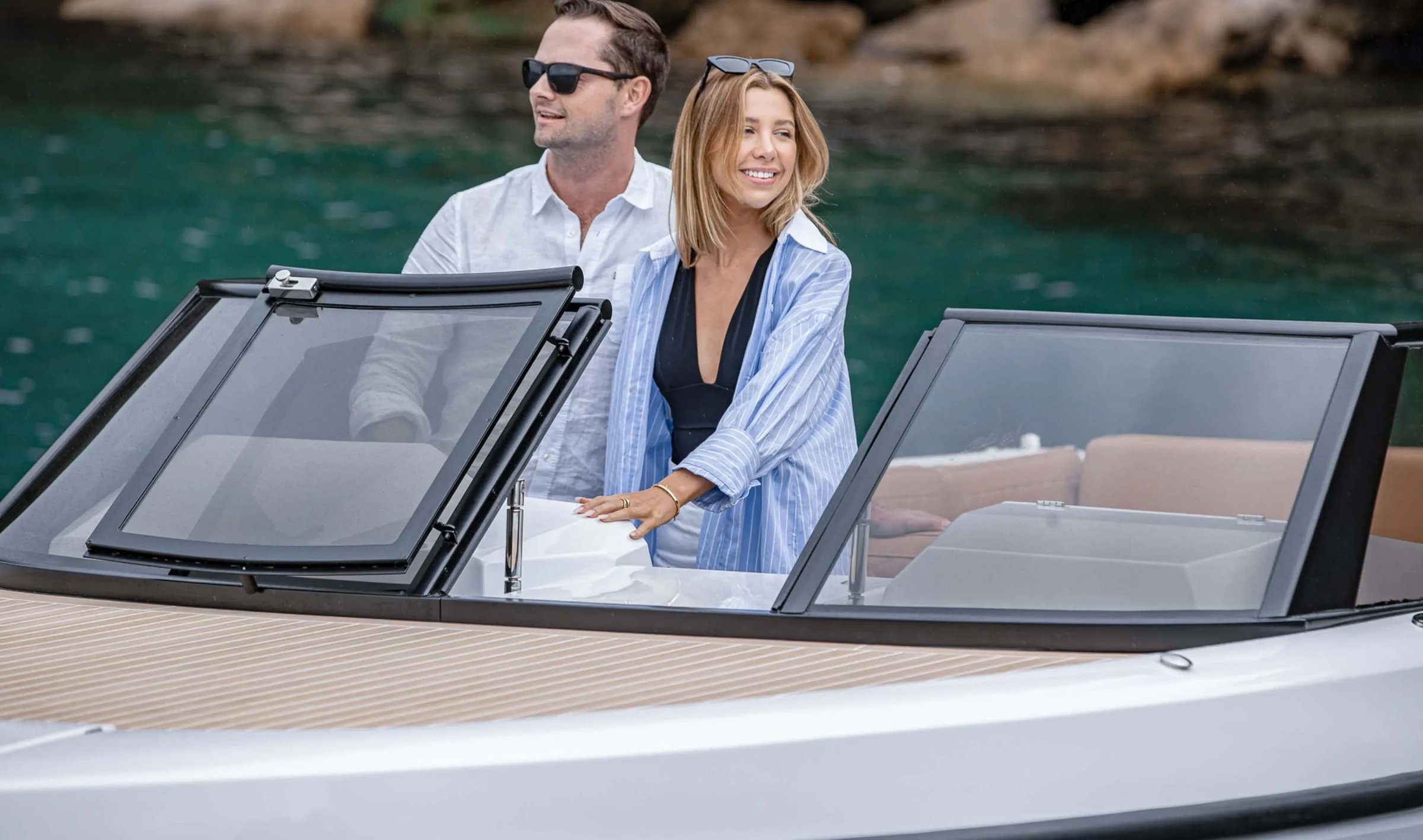 Rand Leisure 28, koppel op boot voorgrond