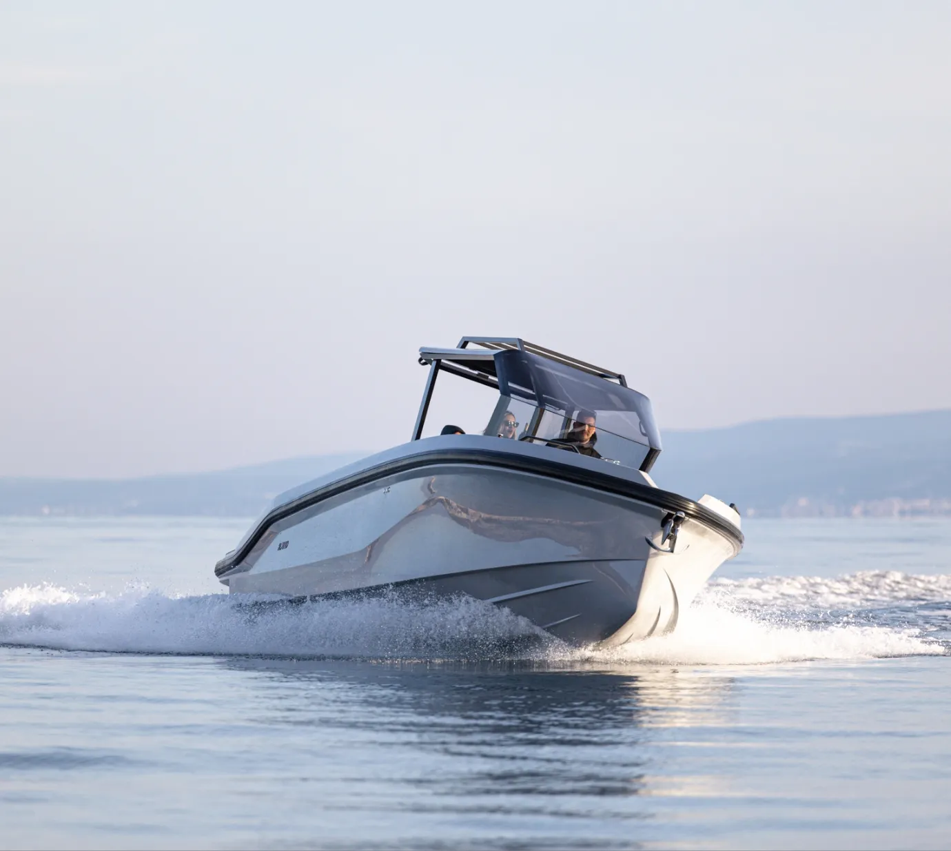 Rand Roamer 29, boot varend over water