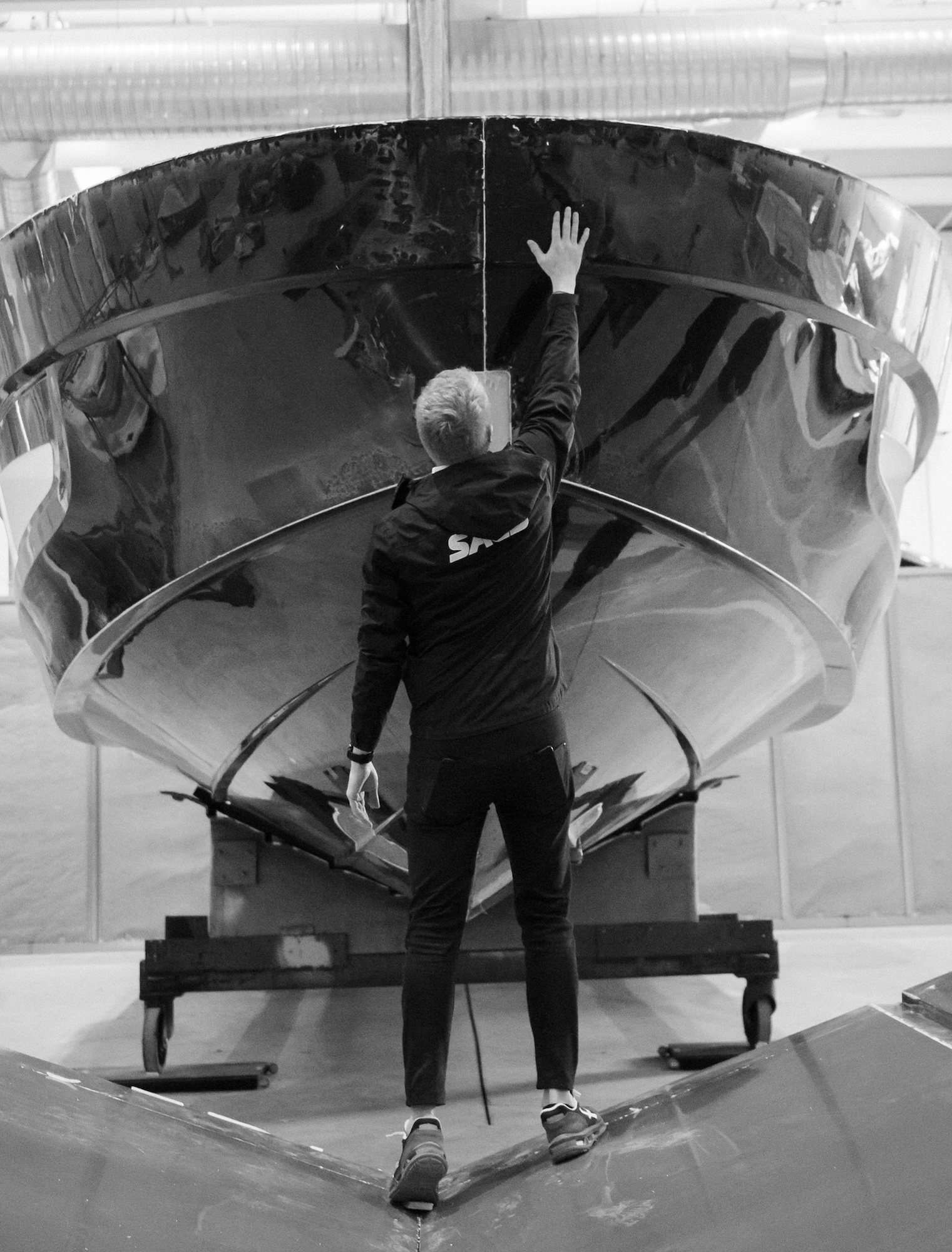 Sacs Marine Hyper 5S, man poetst boeg boot