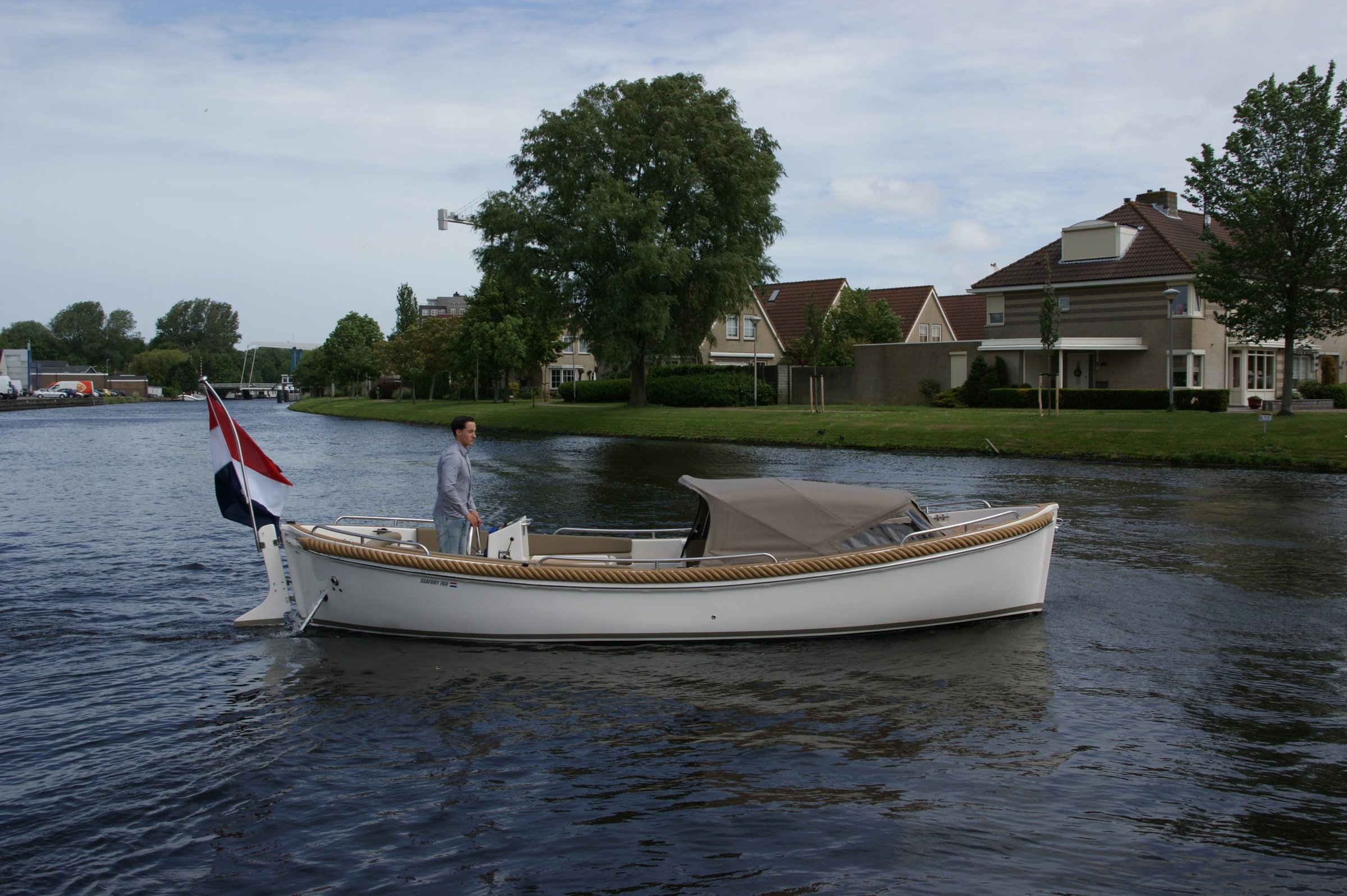 Seafury 760, boot varend op vaart