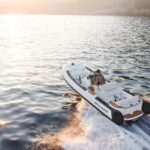 Williams Jet Tenders DieselJet 505, boot varend op zee