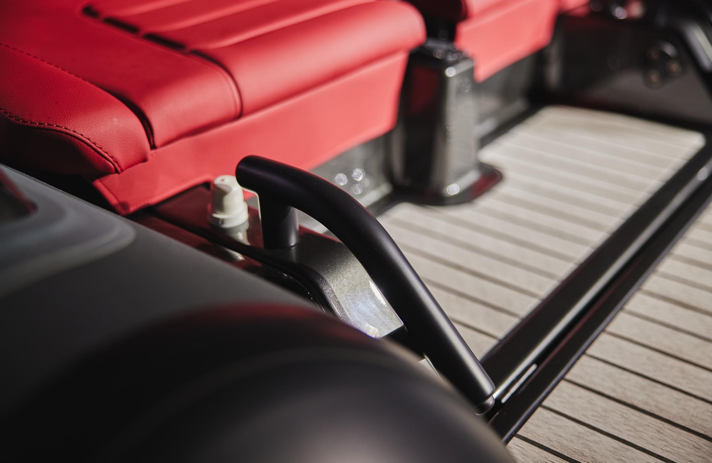 Williams Jet Tenders SportJet 435, rode zitbank met handgreep
