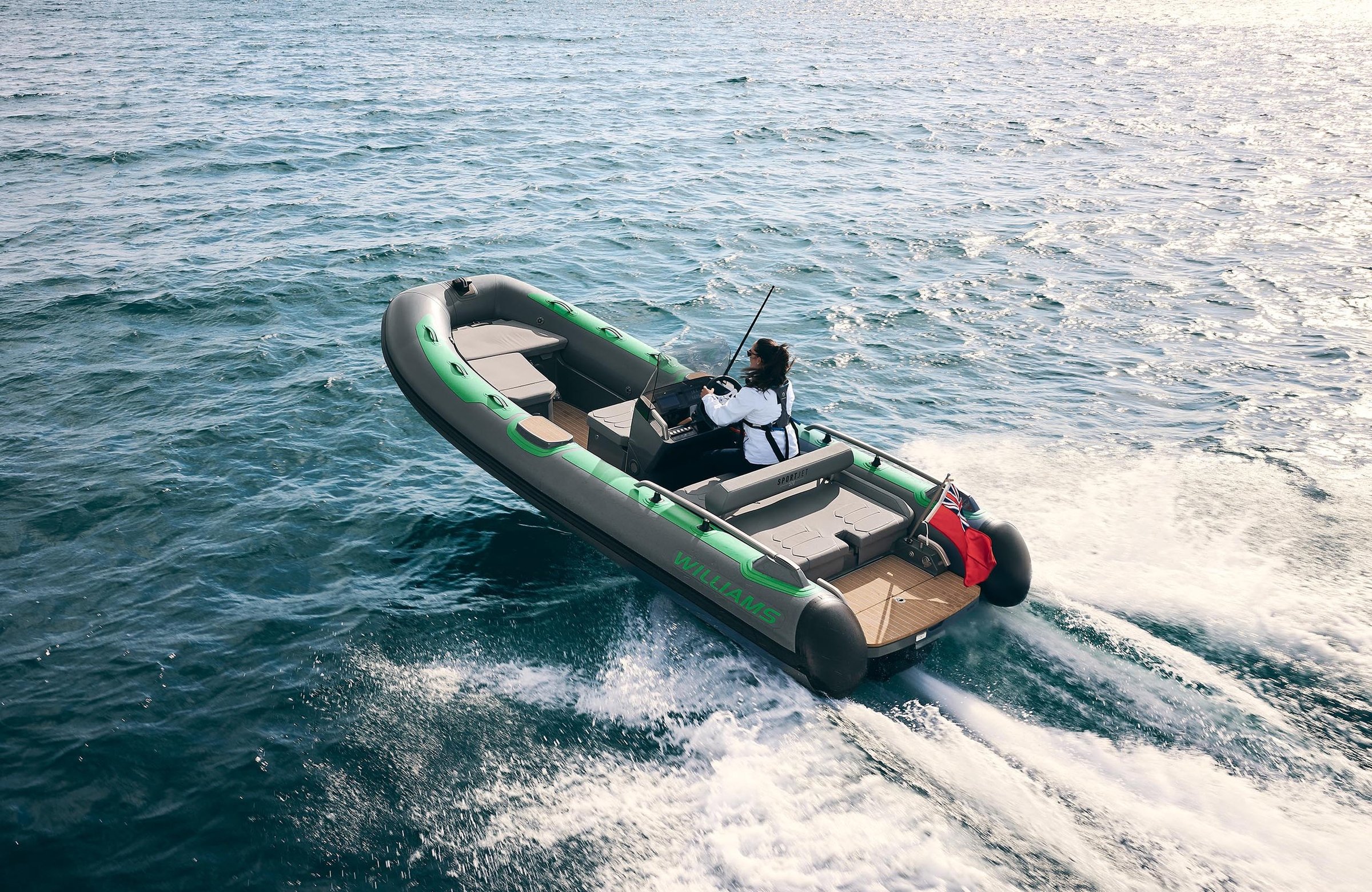 Williams Jet Tenders SportJet 520, rib boot varend op zee