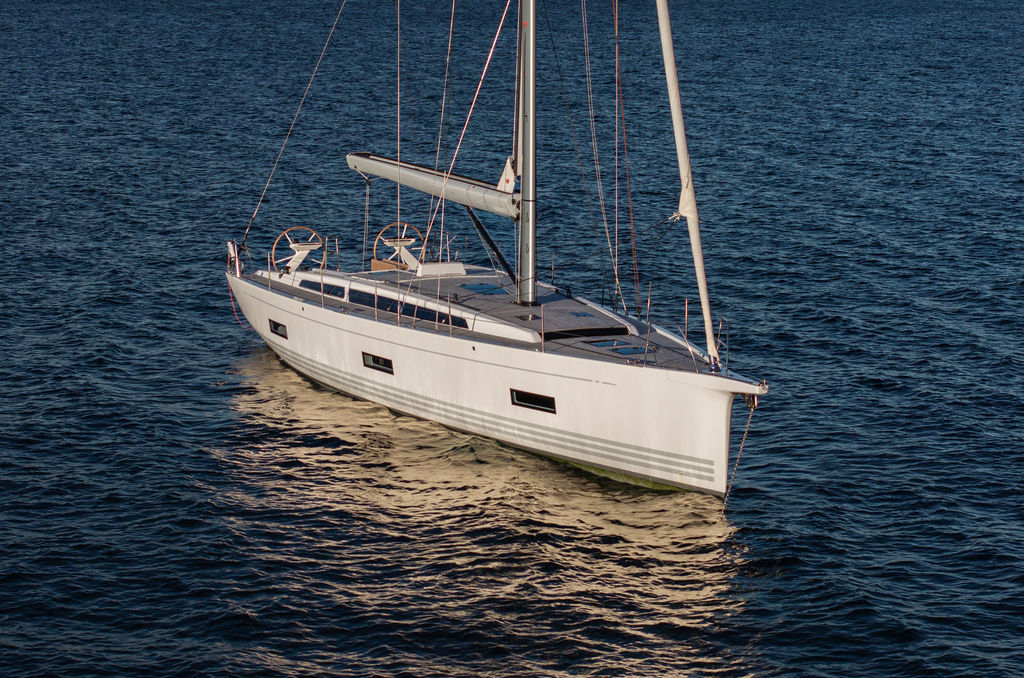 X-Yachts X4^9 MkII, zeilboot op zee