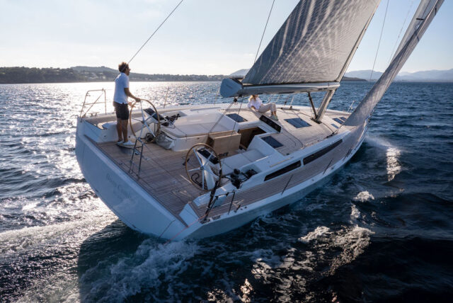 X-Yachts X4^9 MkII, zeilboot varend op zee