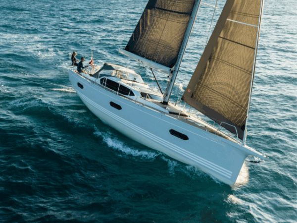 X-Yachts Xc 47, zeilboot vaart op zee