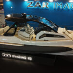 Zar Formenti Zar Imagine 115, boot op beursstand getoond